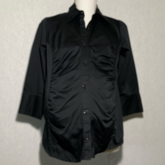 Maternity button down top - Picture 2 of 3